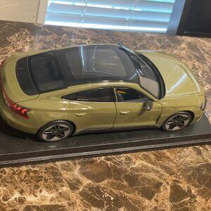 Maisto 2022 Audi RS